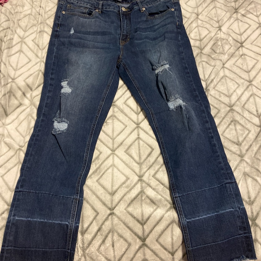Women's Distressed Blue Jeans